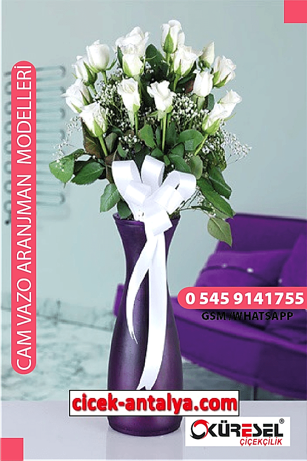 17 BEYAZ GÜL FANUS ÜRÜN KODU CV64 Cam Vazolu Çiçek Aranjman