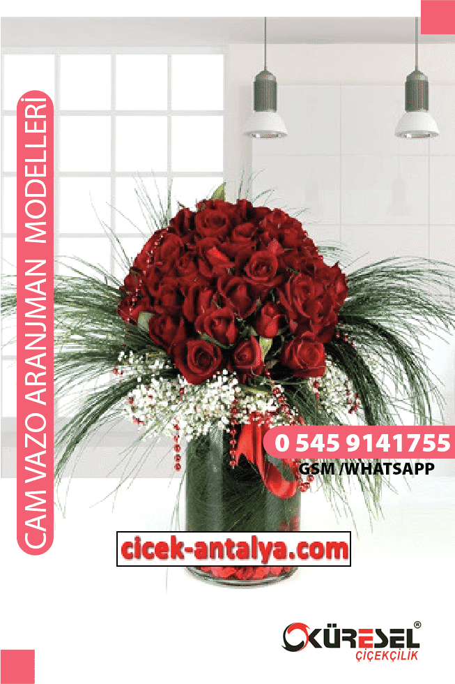 80 ADET BEYAZ GÜL VAZO ÜRÜN KODU CV65 Cam Vazolu Çiçek Aranjman 80 adet gül adrese çiçek gönder